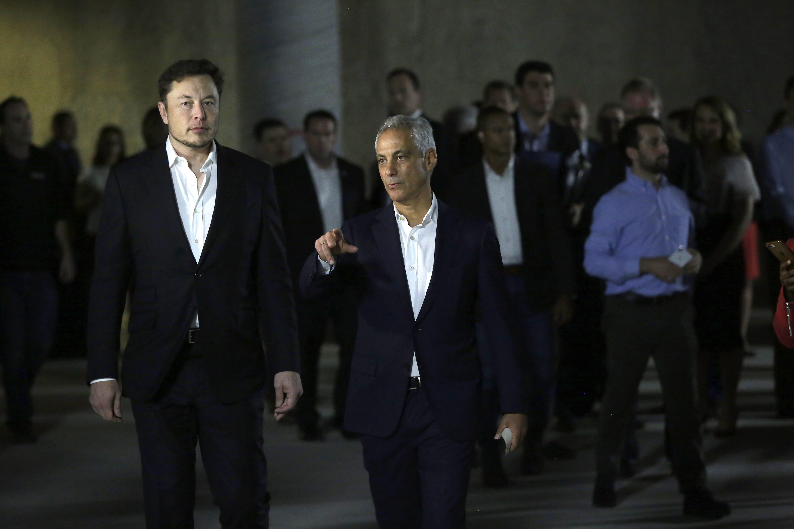 Chicago Mayor Rahm Emanuel talks about constructing a high speed transit tunnel with engineer and tech entrepreneur Elon Musk of The Boring Company at Block 37 on June 14, 2018 in Chicago, Illinois. Musk said he could create a 16-passenger vehicle to operate on a high-speed rail system that could get travelers to and from downtown Chicago and O'hare International Airport under twenty minutes, at speeds of over 100 miles per hour. (Photo by Joshua Lott/Getty Images)