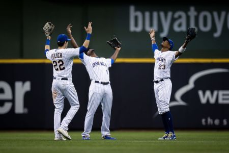 MILWAUKEE, WI - SEPTEMBER 08:  at Miller Park on September 8, 2018 in Milwaukee, Wisconsin. (Photo by Dylan Buell/Getty Images)