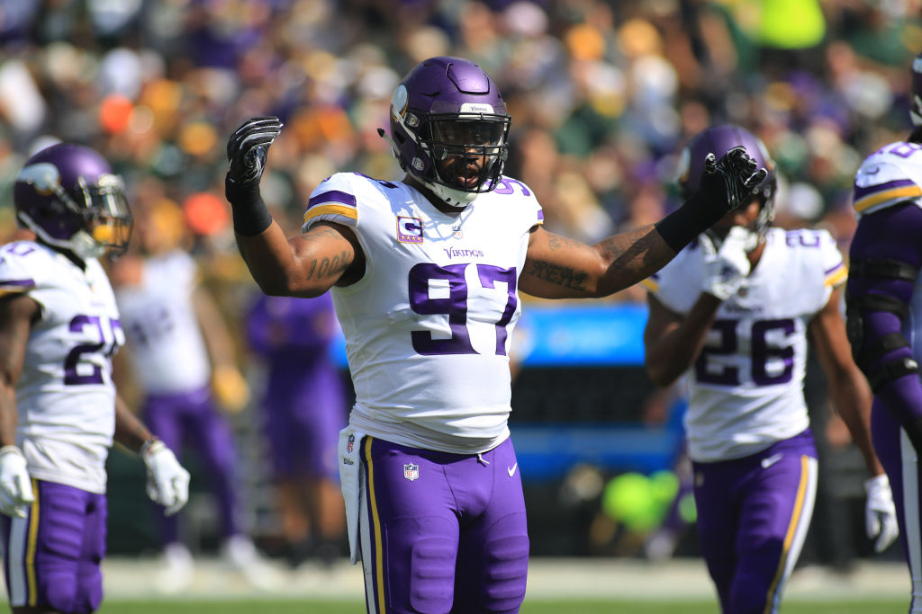Minnesota Vikings defensive end Everson Griffen (97) pumps up the Vikings fans during a game between the Green Bay Packers and the Minnesota Vikings at Lambeau Field on September 16, 2018 in Green Bay, WI. (Photo by Larry Radloff/Icon Sportswire via Getty Images)