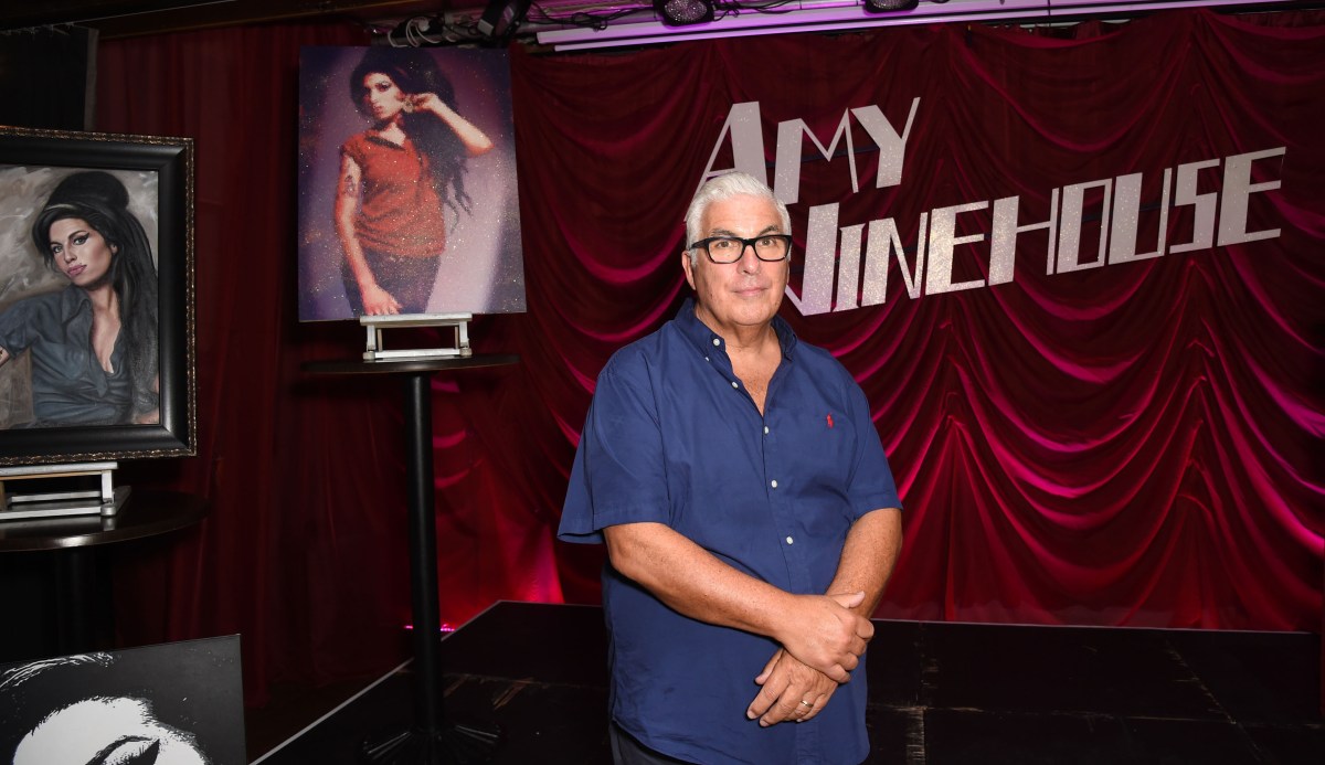 Mitch Winehouse attends a private view of The Amy Winehouse Foundation: Hope at Century Club on September 13, 2016 in London, England.  (Photo by David M. Benett/Dave Benett/Getty Images)