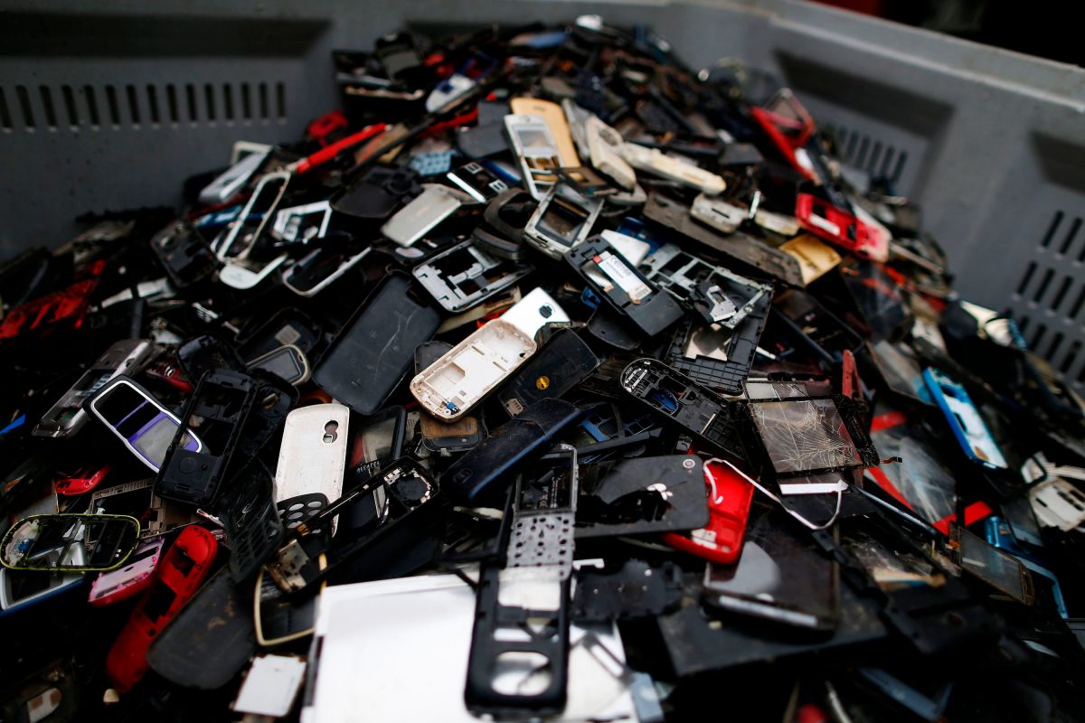 This photo taken on May 3, 2017 at Morphosis plant in Le Havre, northwestern France, shows a pile of discarded electrical and electronic components.
Morphosis extracts and refines rare and precious metals from electrical and electronic devices in Europe.  / AFP PHOTO / CHARLY TRIBALLEAU        (Photo credit should read CHARLY TRIBALLEAU/AFP/Getty Images)