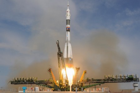 Russia's Soyuz MS-09 spacecraft carrying the members of the International Space Station (ISS) expedition 56/57, NASA astronaut Serena Aunon-Chancellor, Roscosmos cosmonaut Sergey Prokopyev and German astronaut Alexander Gerst, blasts off to the ISS from the launch pad at the Russian-leased Baikonur cosmodrome on June 6, 2018. (Photo by Vyacheslav OSELEDKO / AFP)        (Photo credit should read VYACHESLAV OSELEDKO/AFP/Getty Images)