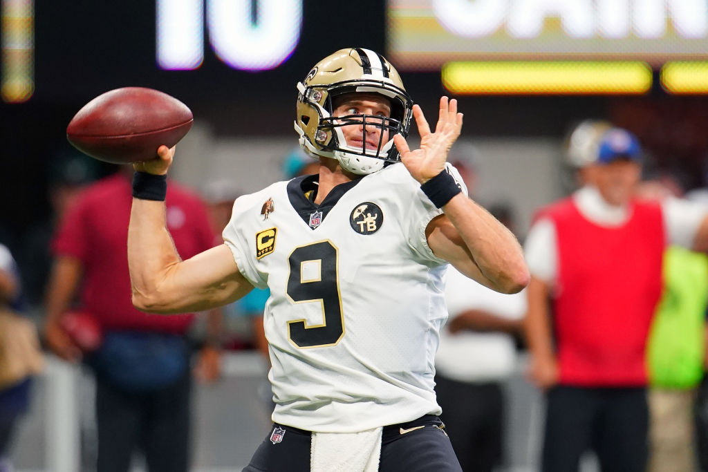 ATLANTA, GA - SEPTEMBER 23: Drew Brees #9 of the New Orleans Saints throws a pass during the second quarter against the Atlanta Falcons at Mercedes-Benz Stadium on September 23, 2018 in Atlanta, Georgia. (Photo by Daniel Shirey/Getty Images)