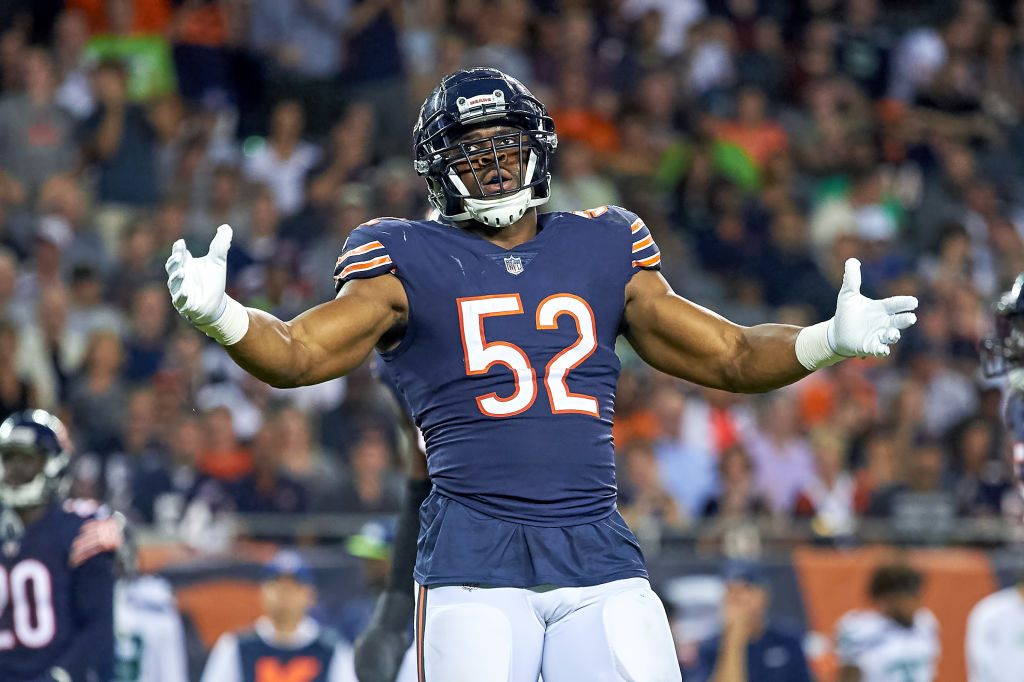 CHICAGO, IL - SEPTEMBER 17: Chicago Bears linebacker Khalil Mack (52) celebrates after a play in game action during an NFL game between the Chicago Bears and the Seattle Seahawks on September 17, 2018 at Soldier Field in Chicago, Illinois. (Photo by Robin Alam/Icon Sportswire via Getty Images)
