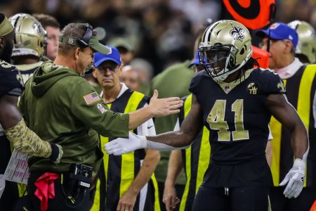 NEW ORLEANS, LA - NOVEMBER 04:  New Orleans Saints head coach Sean Payton celebrates with running back Alvin Kamara (41) against Los Angeles Rams on November 04, 2018 in the second half at the Mercedes-Benz Superdome in New Orleans, LA.  (Photo by Stephen Lew/Icon Sportswire via Getty Images)