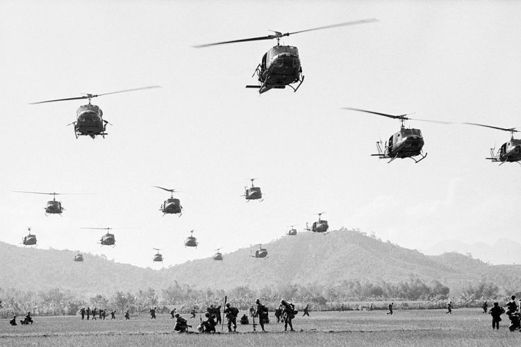U.S. helicopters land under heavy sniper fire near Bong Son in South Vietnam during Operation Eagle's Claw. (Getty)
