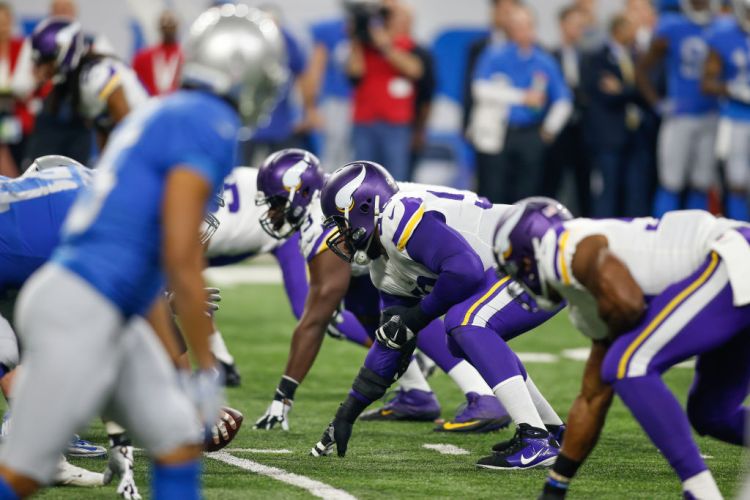 DETROIT, MI - NOVEMBER 23:  The Minnesota defensive line waits for the ball to be snapped during game action between the Minnesota Vikings and the Detroit Lions on November 23, 2017 at Ford Field in Detroit, Michigan.  (Photo by Scott W. Grau/Icon Sportswire via Getty Images)