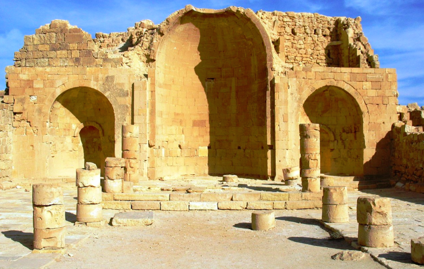 Shivta ruins, in the Negev Desert, Israel. (Photo credit: Wikimedia Commons)