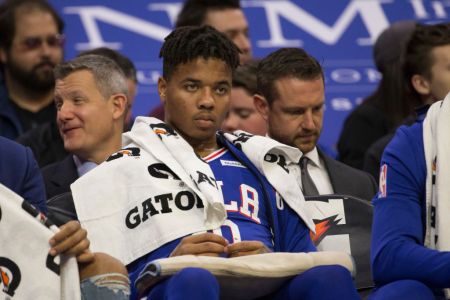 PHILADELPHIA, PA - NOVEMBER 19: Markelle Fultz #20 of the Philadelphia 76ers watches the game from the bench in the second quarter against the Phoenix Suns at the Wells Fargo Center on November 19, 2018 in Philadelphia, Pennsylvania. (Photo by Mitchell Leff/Getty Images)