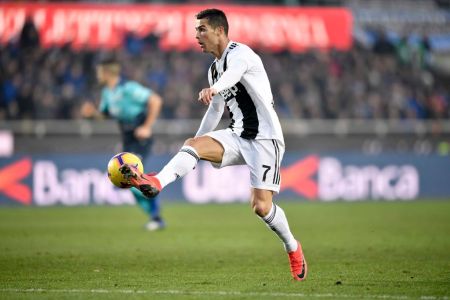 Juventus player Cristiano Ronaldo at Stadio Atleti Azzurri d'Italia. (Daniele Badolato - Juventus FC via Getty)