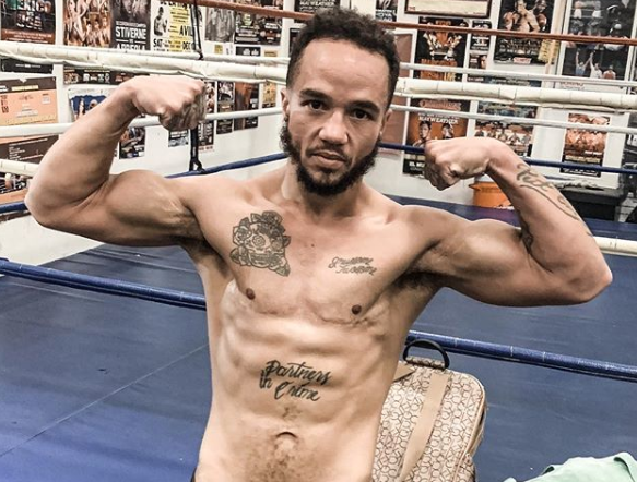 Patricio Manuel beat Hugo Aguilar for a win in his professional boxing debut. (Patricio Manuel/Instagram)
