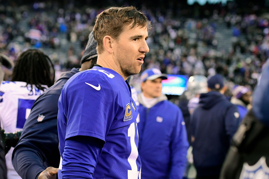 EAST RUTHERFORD, NEW JERSEY - DECEMBER 30:  Eli Manning #10 of the New York Giants reacts after his teams 36-35 loss to the Dallas Cowboys at MetLife Stadium on December 30, 2018 in East Rutherford, New Jersey. (Photo by Steven Ryan/Getty Images)