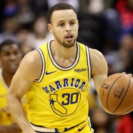 Steph Curry Commits to Playing for USA Basketball at 2020 Olympics