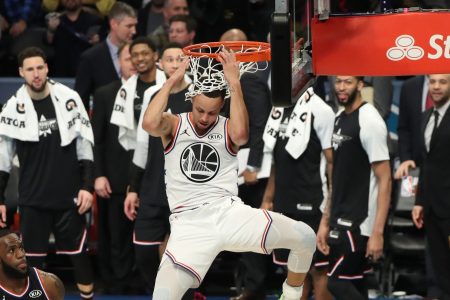 Stephen Curry #30 of Team Giannis dunks during the 2019 NBA All-Star Game on February 17, 2019 at the Spectrum Center in Charlotte, North Carolina. (Photo by Joe Murphy/NBAE via Getty Images)