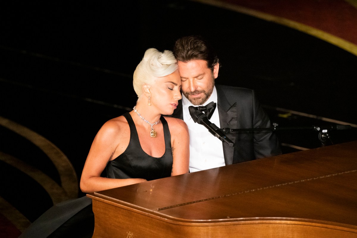 Cooper Gaga Oscars performance