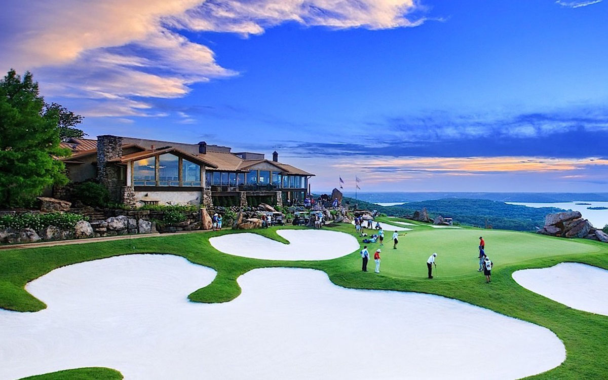 Time to Add a Resort in the Ozarks to Your Golfing Bucket List