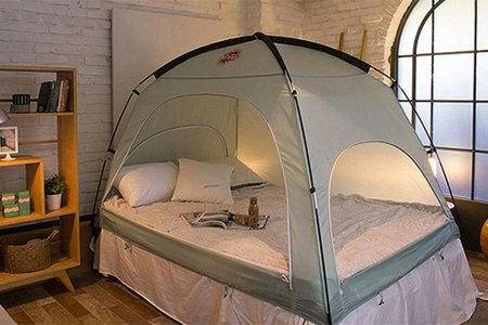 Visitors in the Dream section of the Robots exhibition  (Plastiques Photography, courtesy of the Science Museum)