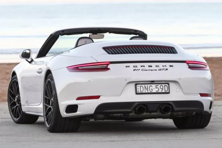 All Signs Point to a Plug-In Hybrid Porsche 911