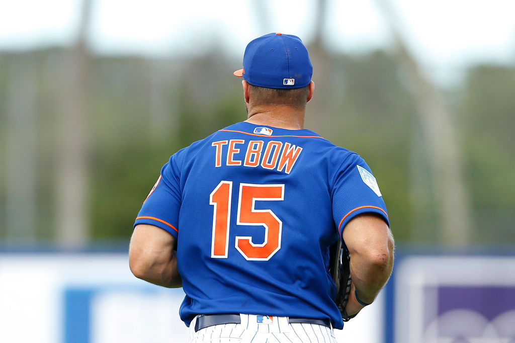 PORT ST. LUCIE, FLORIDA - FEBRUARY 23:  Tim Tebow #15 of the New York Mets in action against the Atlanta Braves during the Grapefruit League spring training game at First Data Field on February 23, 2019 in Port St. Lucie, Florida. (Photo by Michael Reaves/Getty Images)