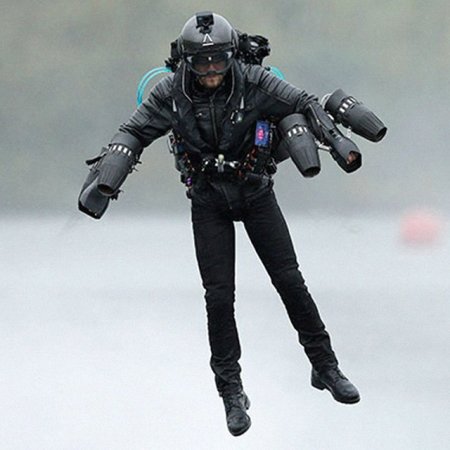British ‘Iron Man’ Sets Jet Pack Record, Looking for Others to Fly With