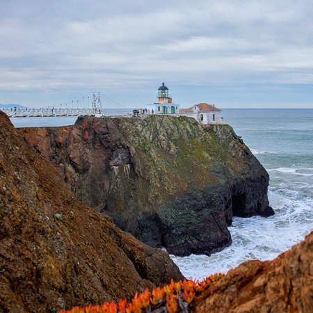The Bay Area’s 5 Best Lighthouse Hikes