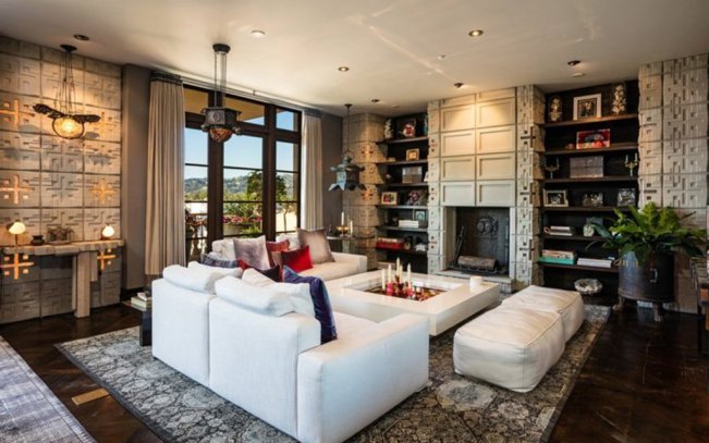 Five Movie Set Worthy Homes Currently On The La Market