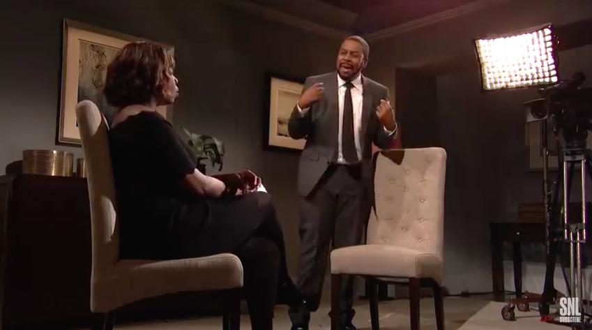 'SNL' cast member Keenan Thompson re-creates singer R. Kelly's epic meltdown earlier this week in an interview with CBS host Gayle King, portrayed by Leslie Jones. (Screenshot credit: NBC SNL)