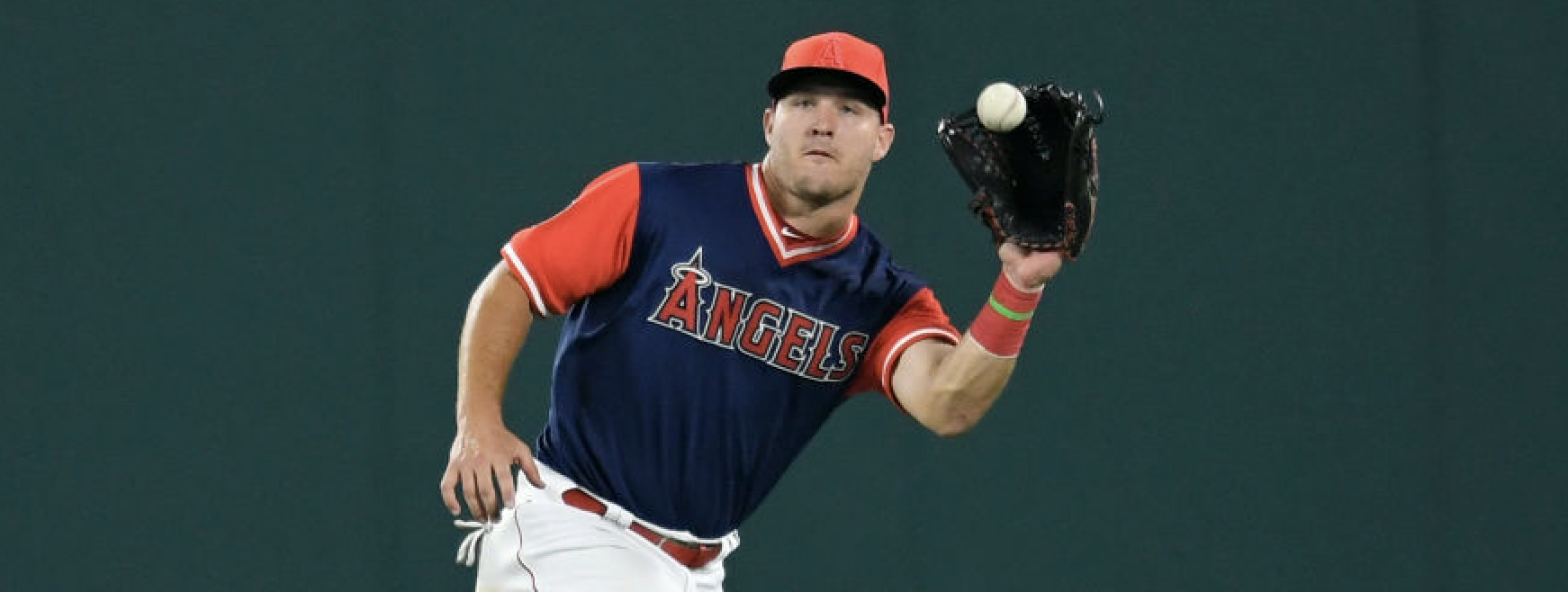 Mike Trout #27 of the Los Angeles Angels of Anaheim (Photo by John McCoy/Getty Images)
