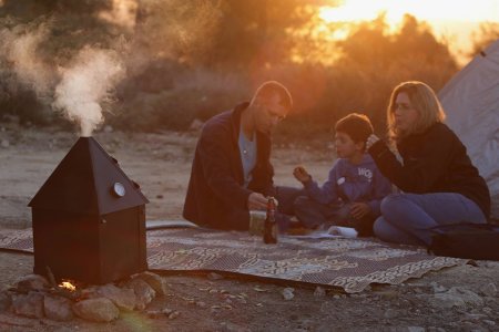 A Portable Briefcase Smoker Means It’s Business Time