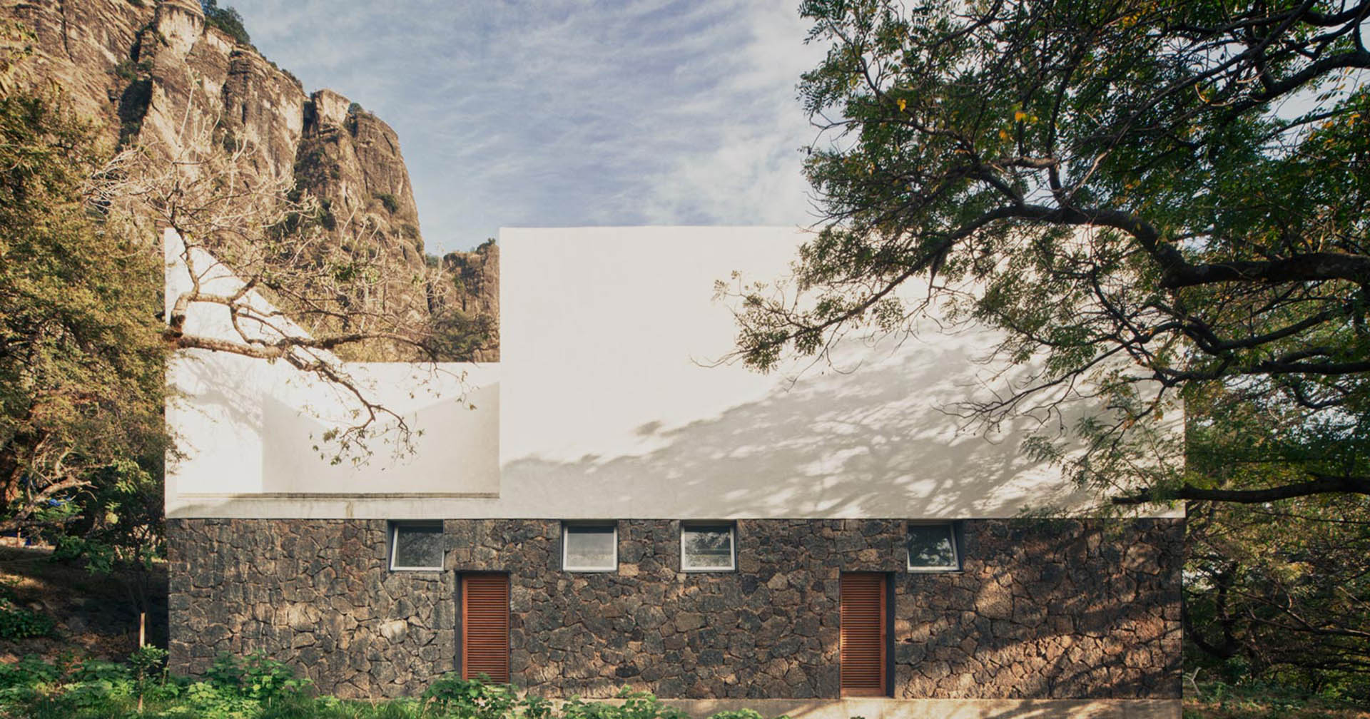 Mexican Couples Retreat Promotes Drunkenness, Fertility