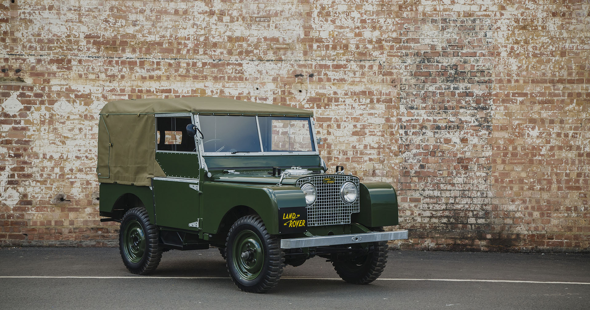 25 Lucky SOBs Are Getting Fully Restored Land Rover 1s