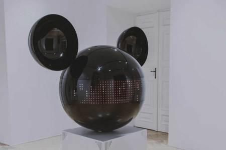 Musical Mickey Mouse Robot Will Delight/Terrify Your Children