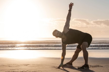 Chris Hemsworth’s Barbell Workout Is Actually Really Fun