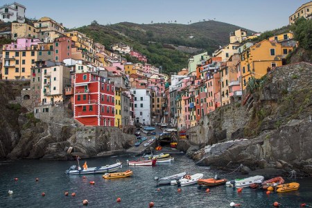 Cinque Terre Will Now Fine Hikers Wearing Flip-Flops