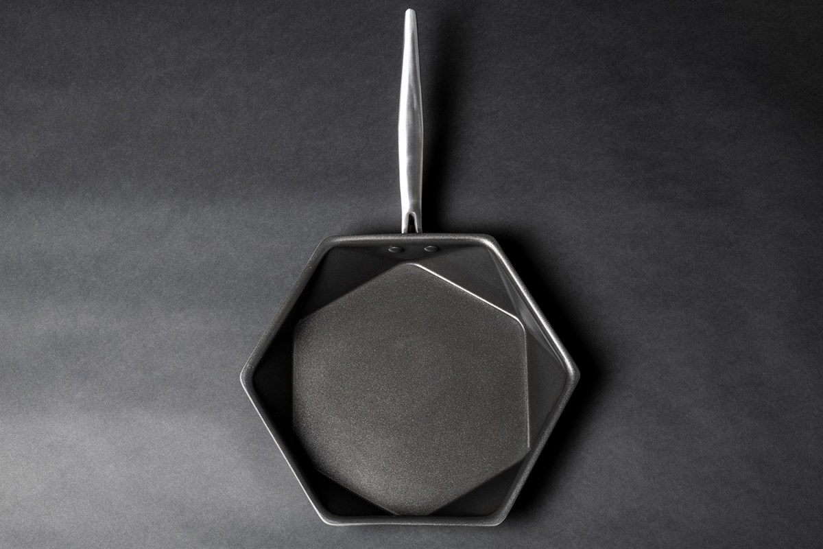 The Stingray nonstick pan collection is available now on Kickstarter.