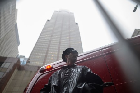 helicopter crash landing 787 7th ave