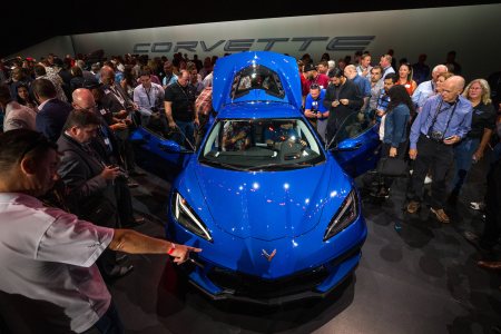 2020 Chevrolet Corvette Stingray C8 sports car