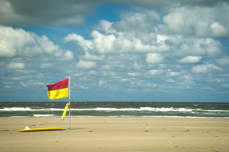 Which American Beaches Are Safe to Swim In?
