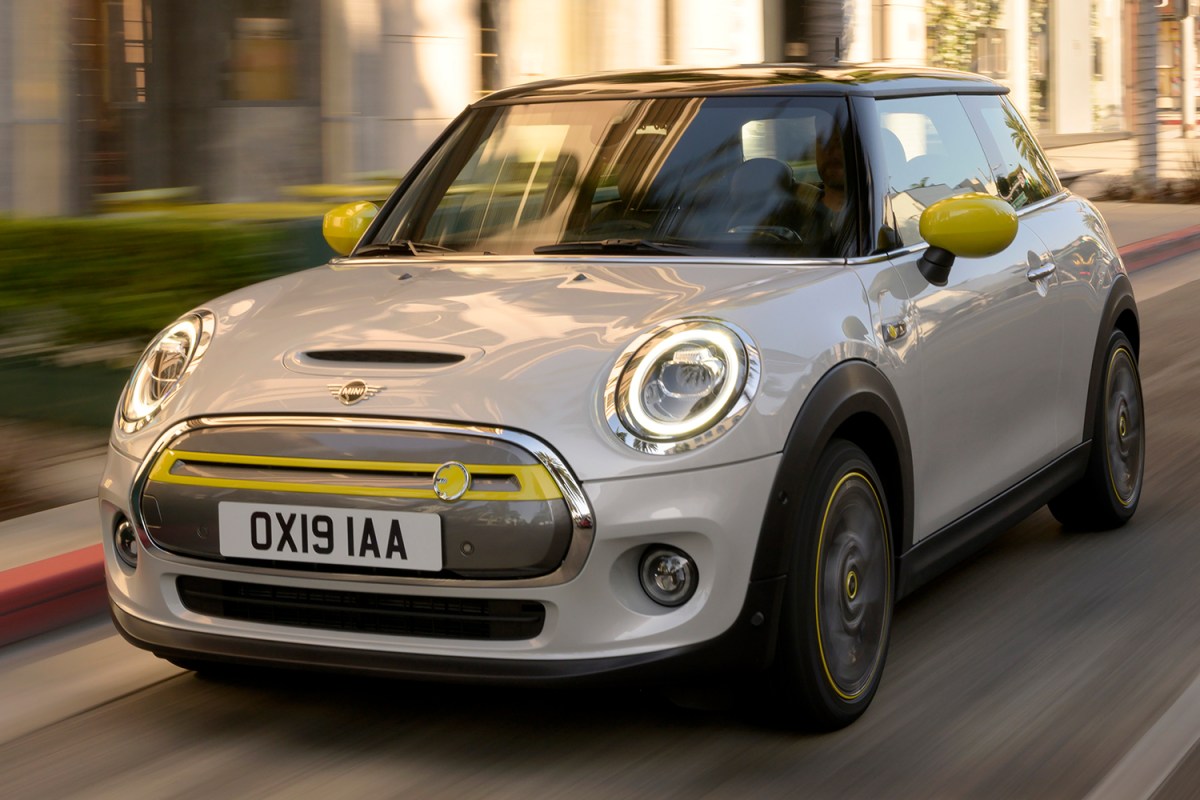 The First AllElectric Mini Cooper Is Radical in Its Simplicity