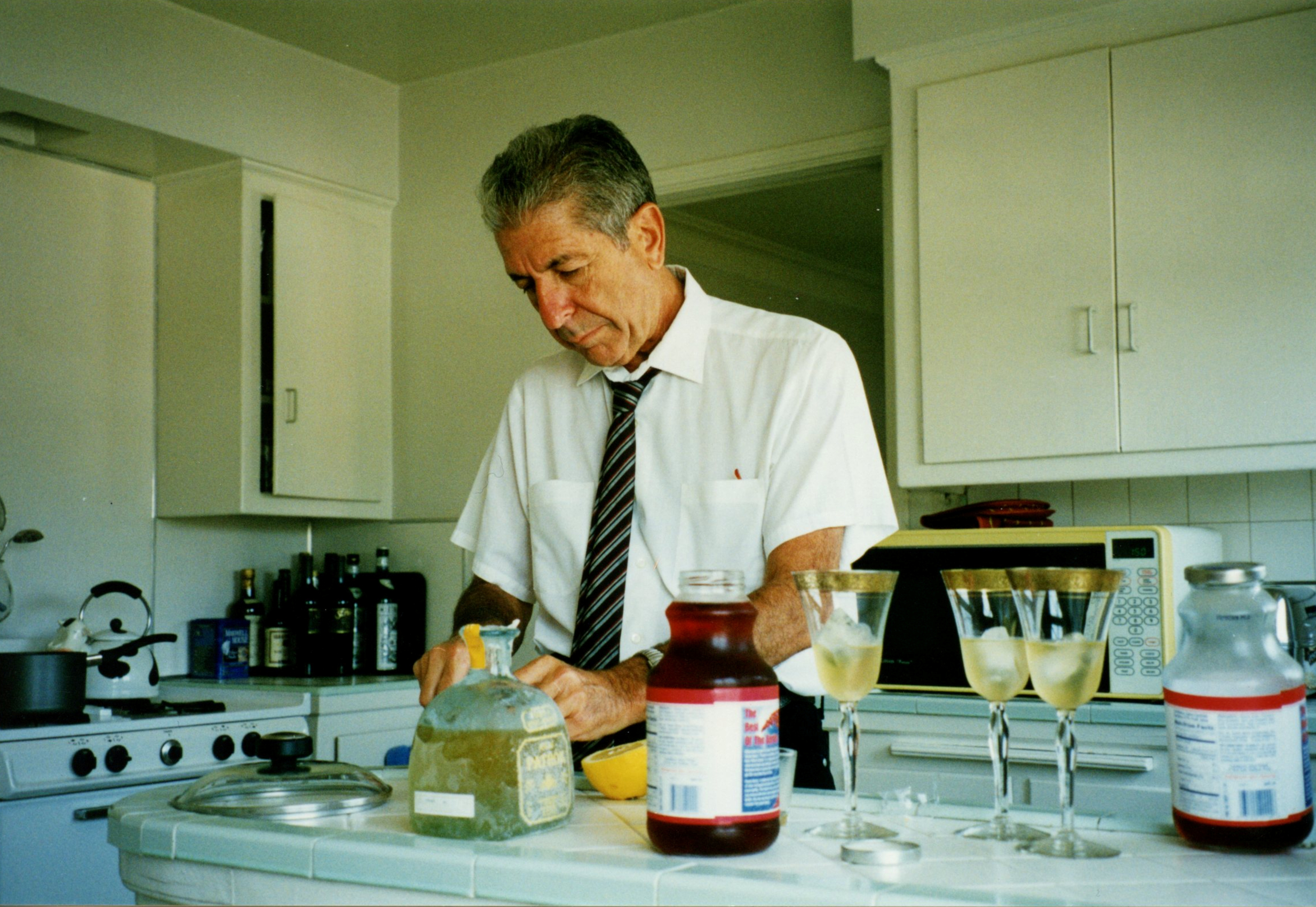 The Leonard Cohen cocktail is delicious (Courtesy Jarkko Arjatsalo, The Leonard Cohen Files)