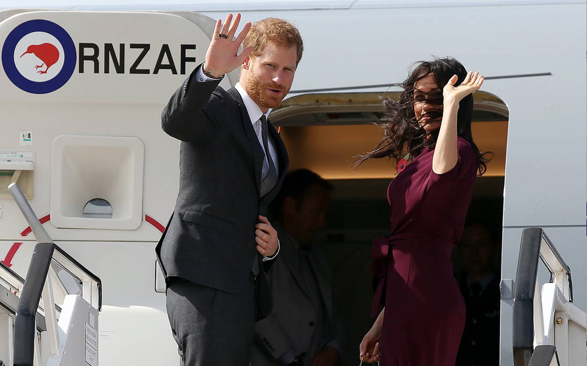 Prince Harry Meghan Markle Flying Private Jets