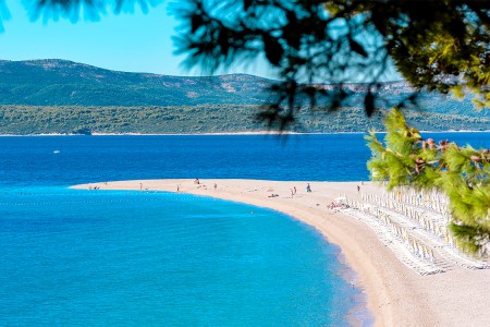 Research Your Beach Vacation With This Database