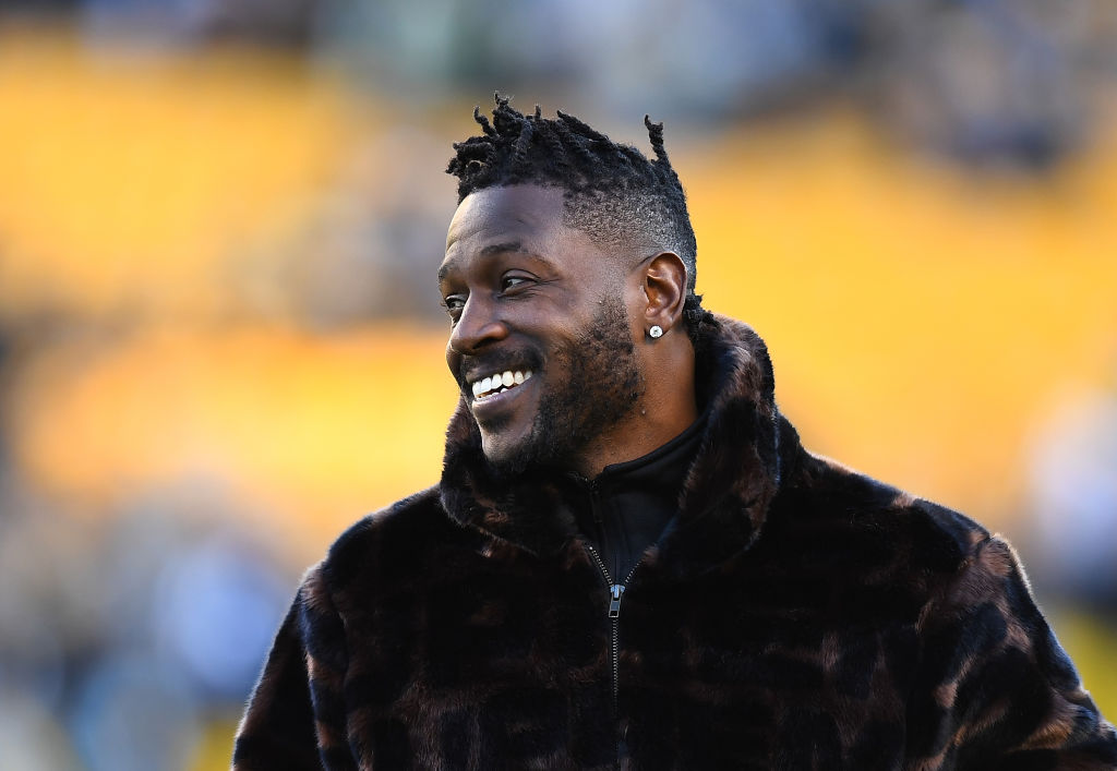 Antonio Brown Released By New England Patriots