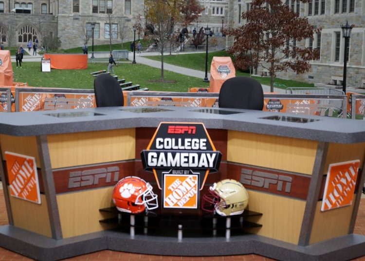 Fan's Sign at ESPN's "College GameDay" Raises $1M for Charity