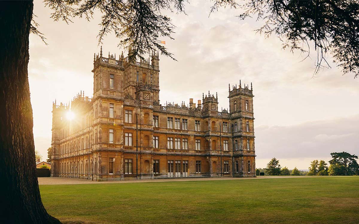 Rent Downton Abbey on Airbnb