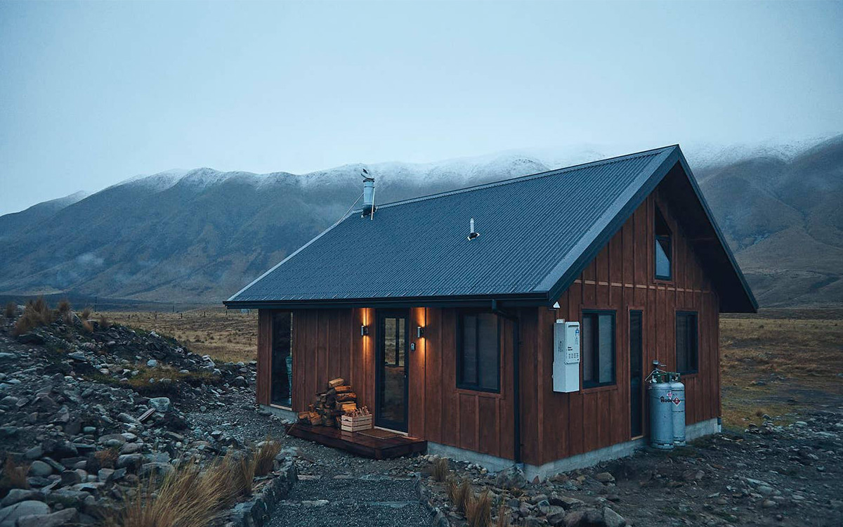 Writing Cabins on Airbnb