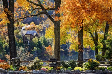 Big Cedar Lodge in the Ozark Mountains 