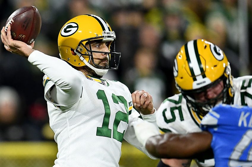 Pair of Penalties Propel Packers in 23-22 Win Over Lions on "MNF"