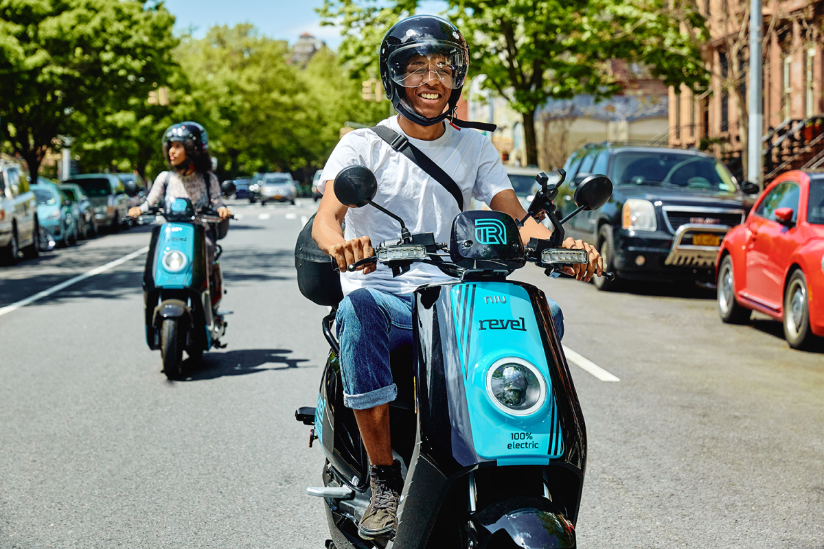 Revel S Vespa Style Mopeds Are The Ideal Covid Era Commuting Tool Insidehook