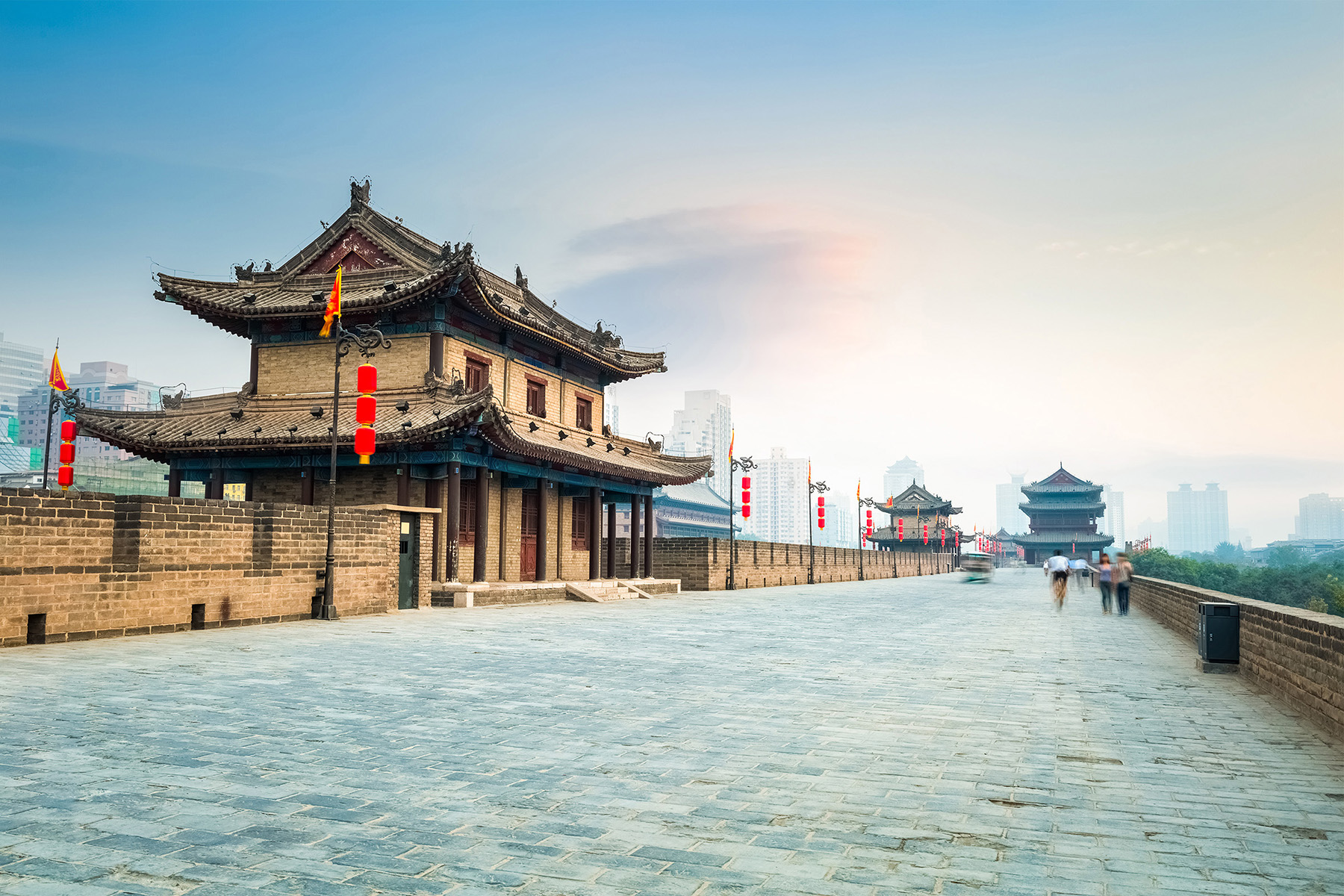 6. <strong>Xi'an, China</strong><br>The skinny: 255% increase; home of China's famous clay soldiers, launching a nighttime tour of the city next year<br><strong>Choicest digs</strong>: <a href="https://www.airbnb.com/rooms/24589864?adults=1&source_impression_id=p3_1572463242_Dkm5XBTvEBX0D5c%2F">Ant Life Apartment</a>